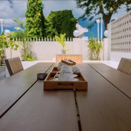 Discovery Saipan Hotel การาปัน ภายนอก รูปภาพ